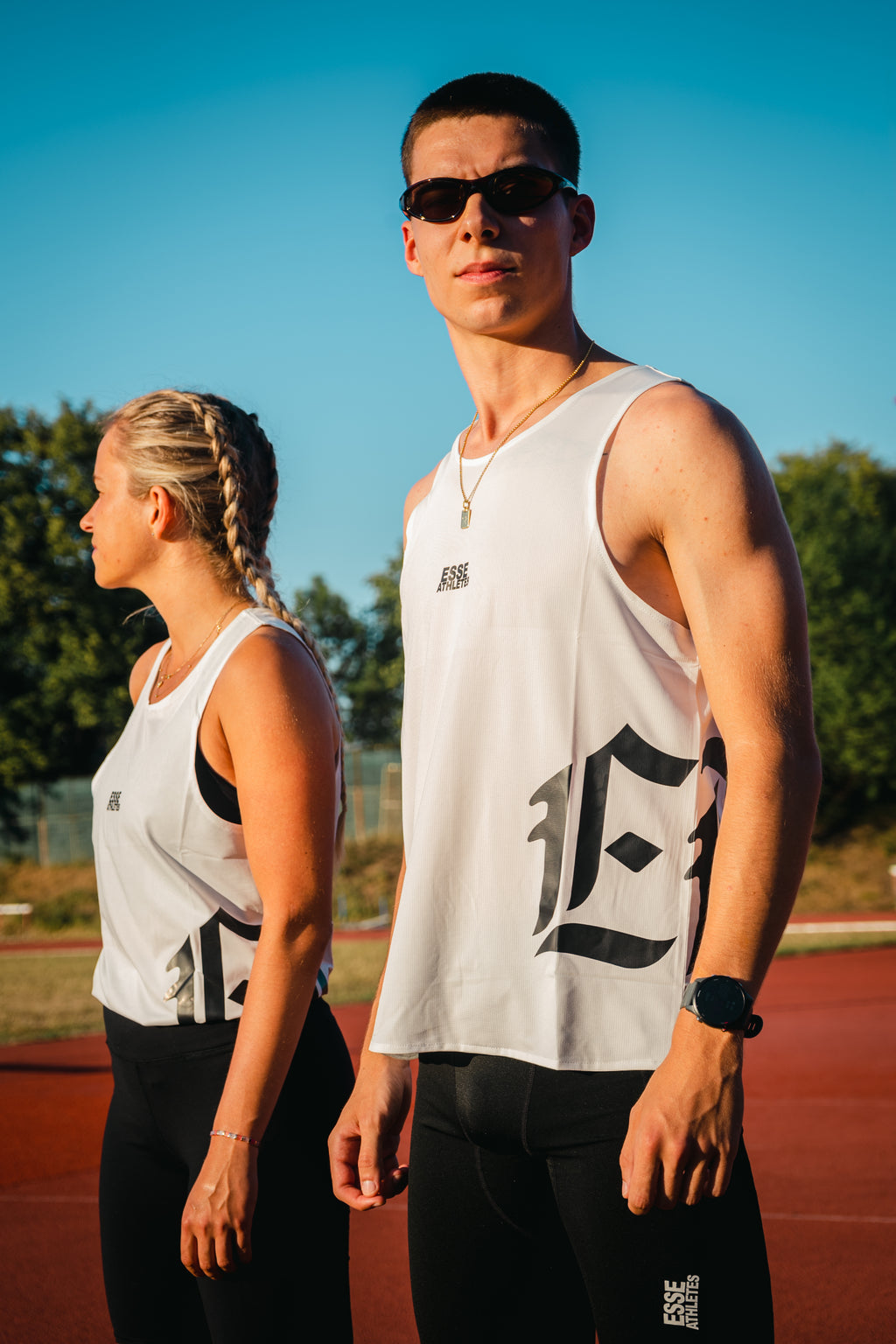 WHITE CORE VEST