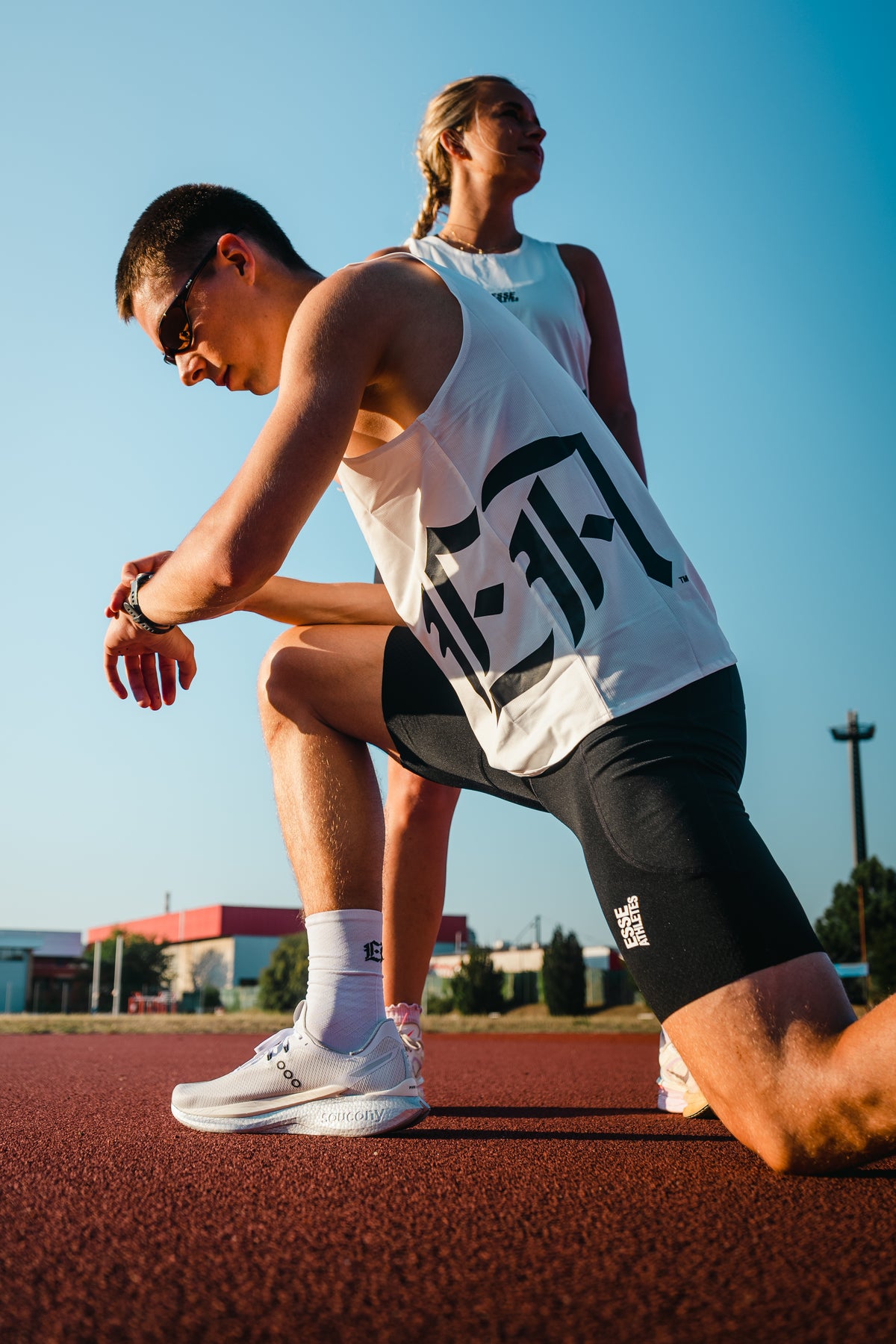 WHITE CORE VEST
